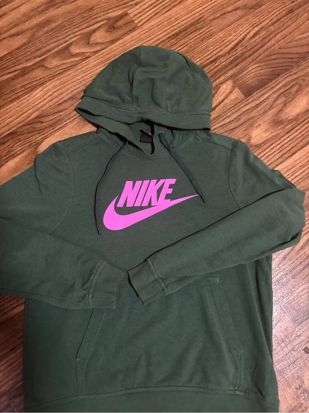 Nike Single Swoosh Full Spell Out Woman’s Hoodie Sweatshirt * Medium.